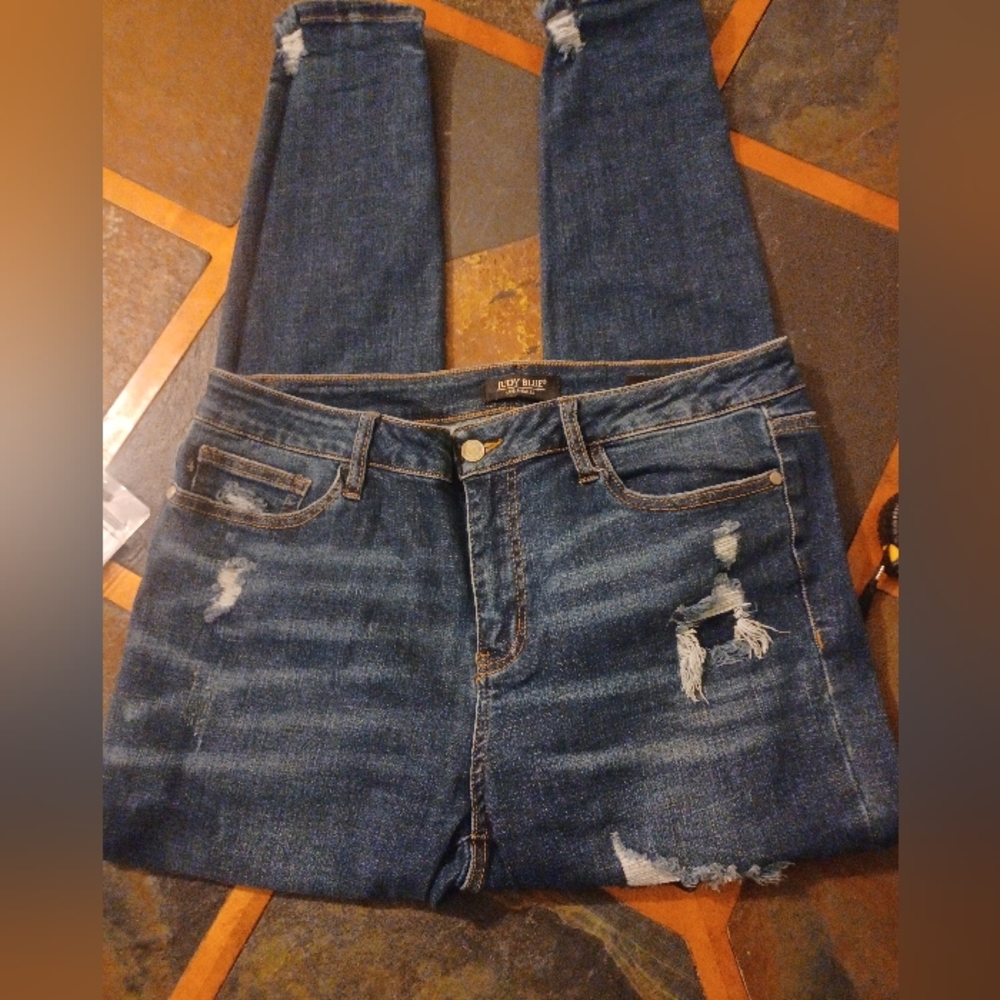 Womans Judy Blue size 13/31